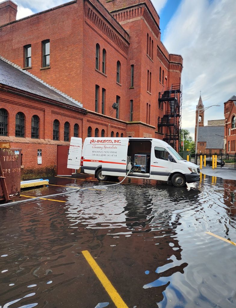 Emergency Restoration Services in Massachusetts Emergency Restoration Services in Massachusetts