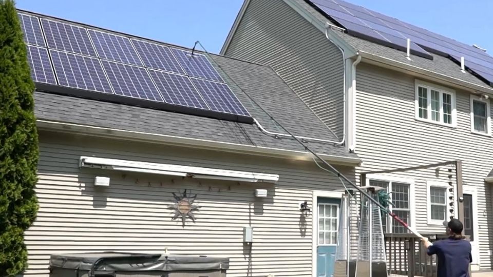 solar panel cleaning Massachusetts solar panel cleaning Massachusetts